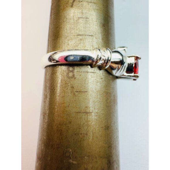 Estate Vintage Sterling Silver 925 Claddagh Ring Ruby Heart Size 8, 2.6g - Picture 10 of 11